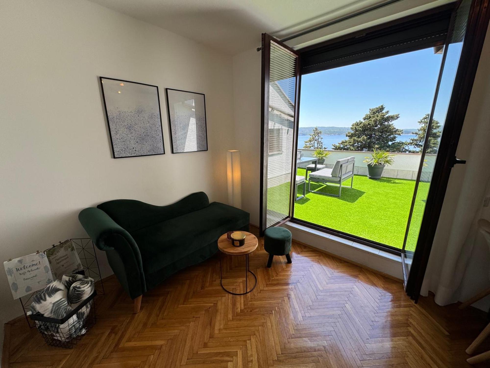 Penthouse Apartment 茨里克韦尼察 外观 照片