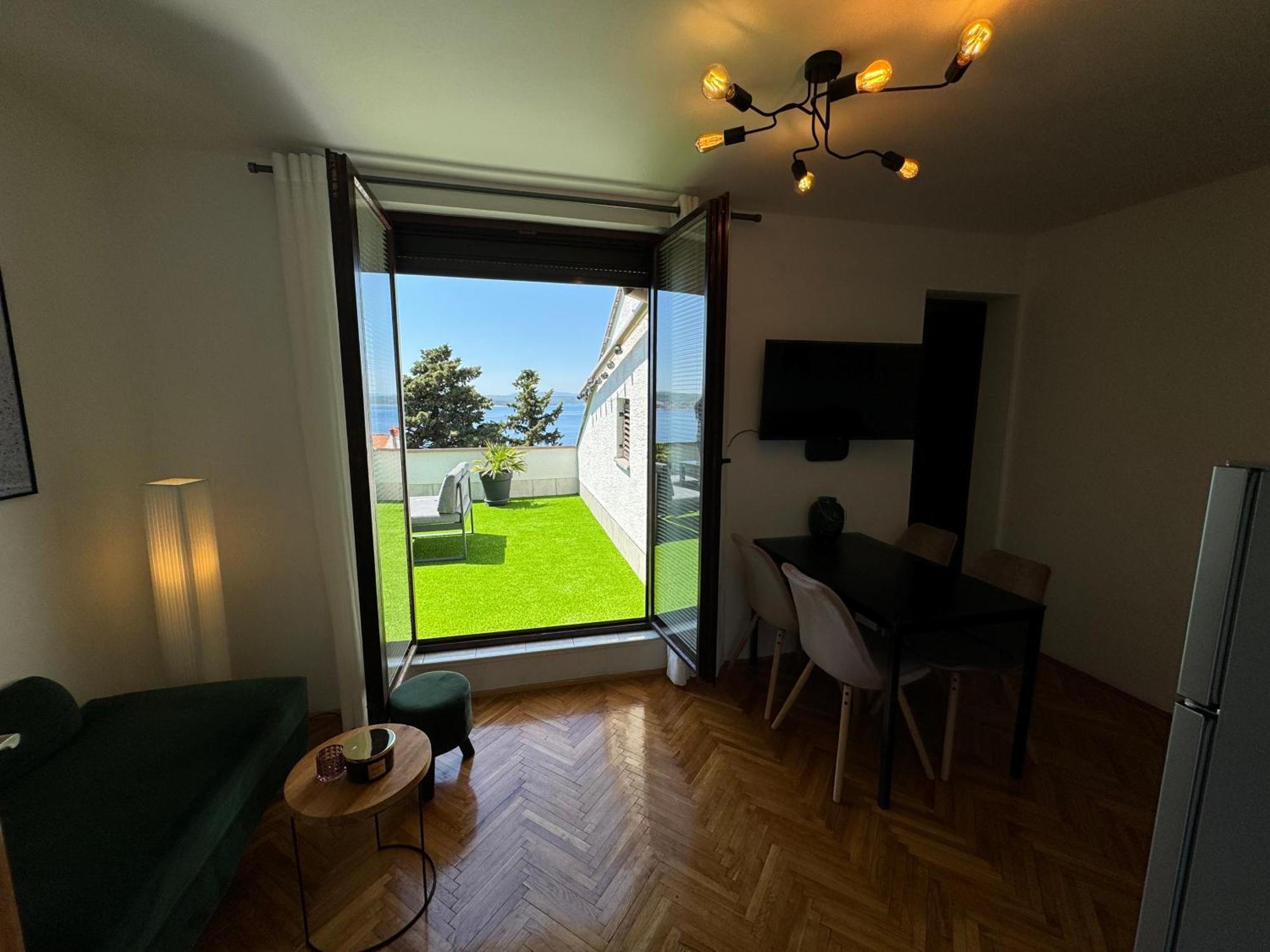 Penthouse Apartment 茨里克韦尼察 外观 照片