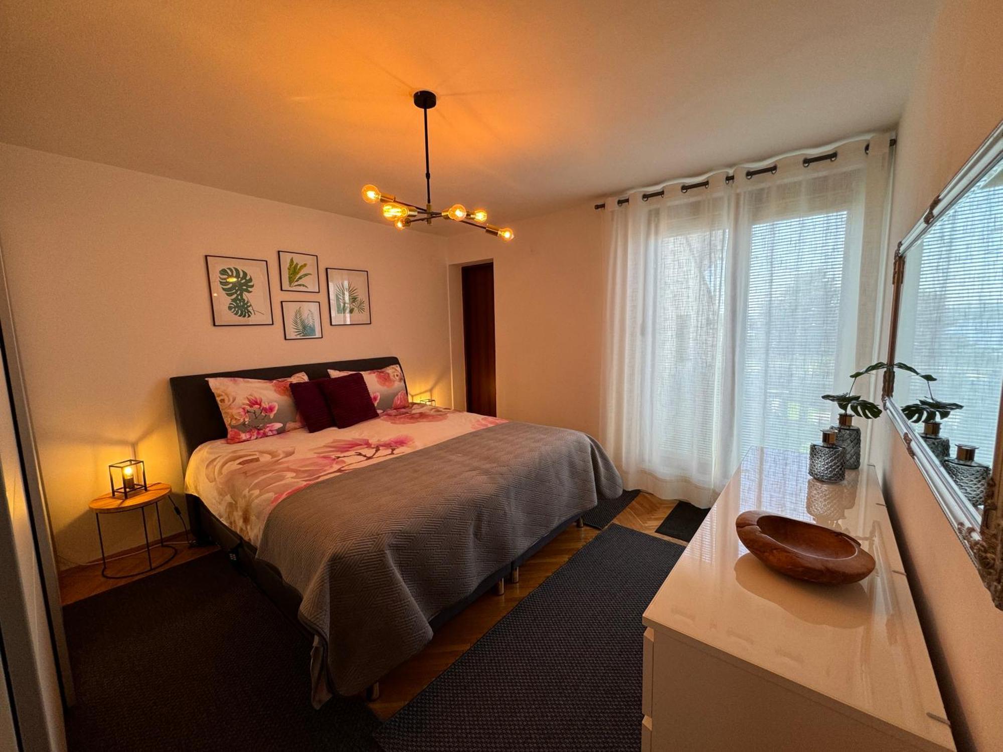 Penthouse Apartment 茨里克韦尼察 外观 照片